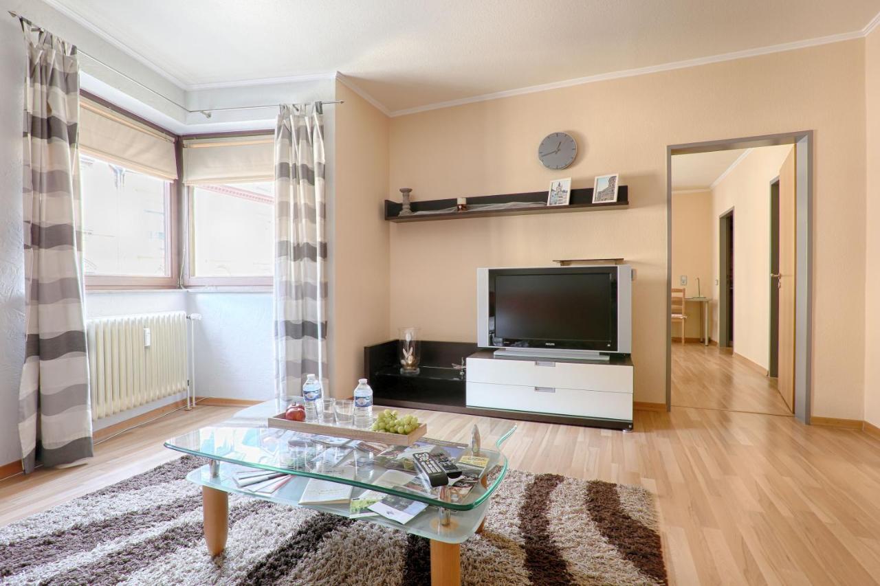 Apartment H-apartments